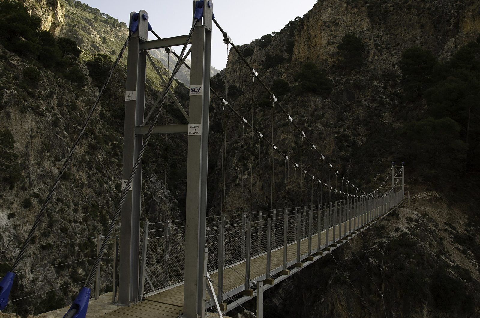 El Saltillo y su puente colgante, Canillas de Aceituno, Málaga